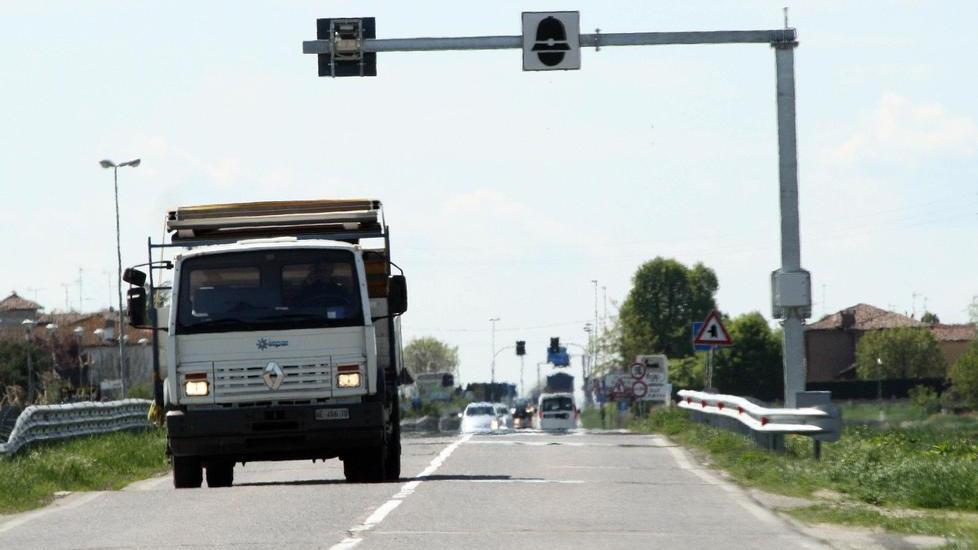 A bilancio i soldi per sostituire il semaforo
