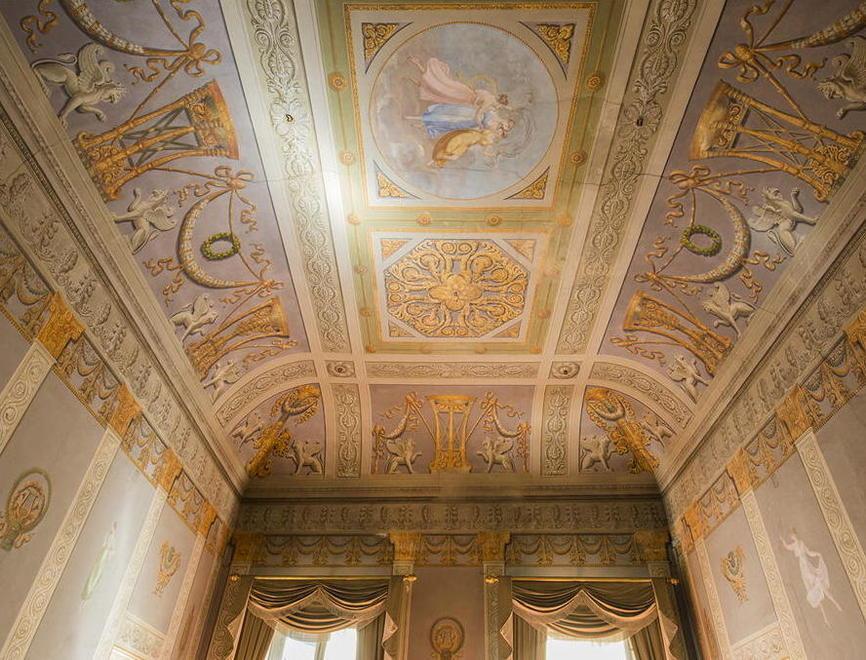 Sotheby’s vende l’ex esattoria di via Battisti 