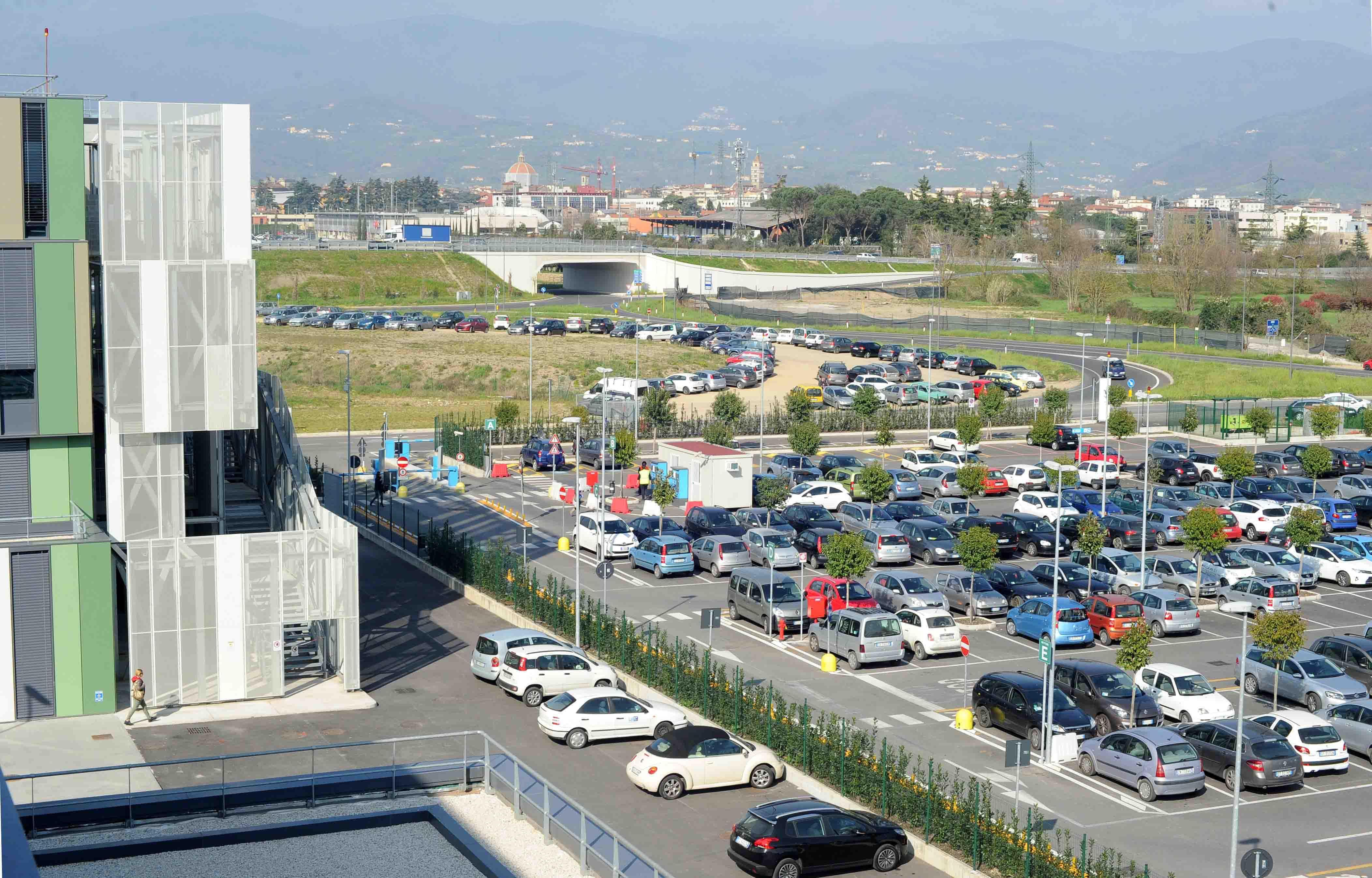 Parcheggio gratis al San Jacopo, c'è la proposta dell'Asl