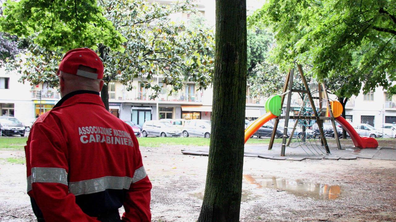 Carabinieri in congedo controllano i giardini del Soccorso