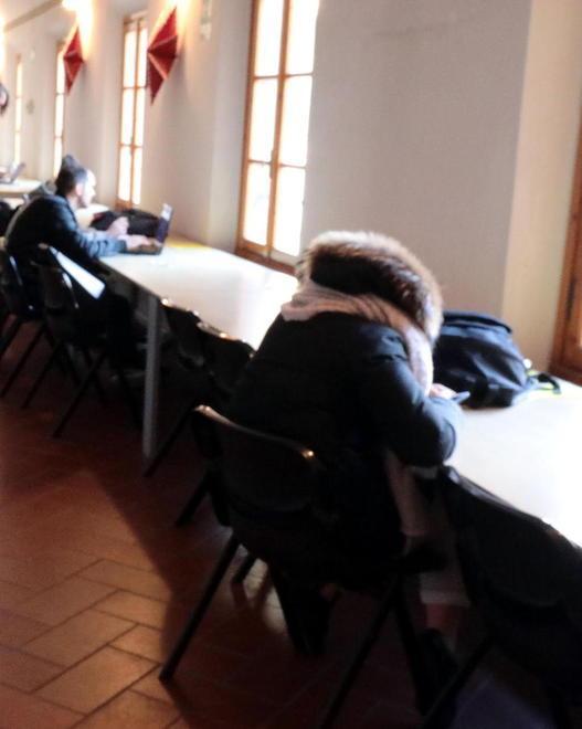 Freddo in biblioteca Gli utenti: il Comune non ci risponde