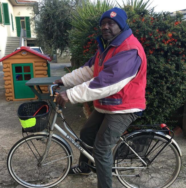 «Non voleva pagare, ci ha picchiato» 