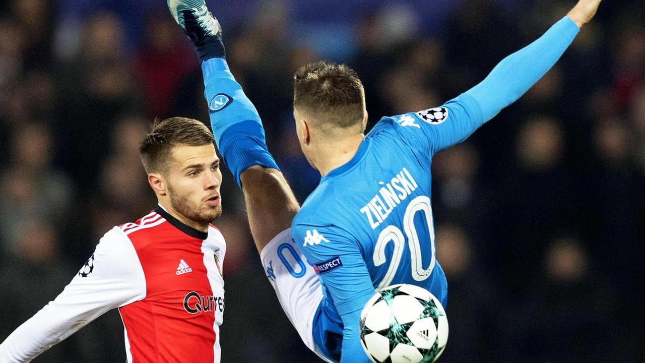 Il Napoli “retrocede” in Europa League