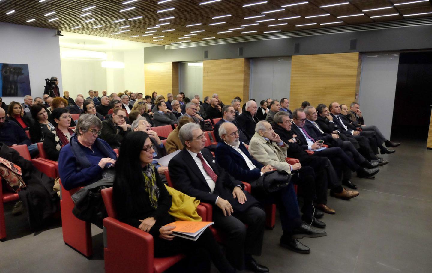 L’isola ha paura del futuro Fiducia solo sul turismo 