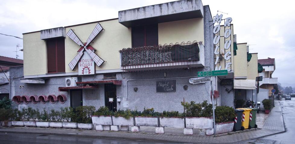 L’ex Moulin Rouge all’asta per mezzo milione di euro 