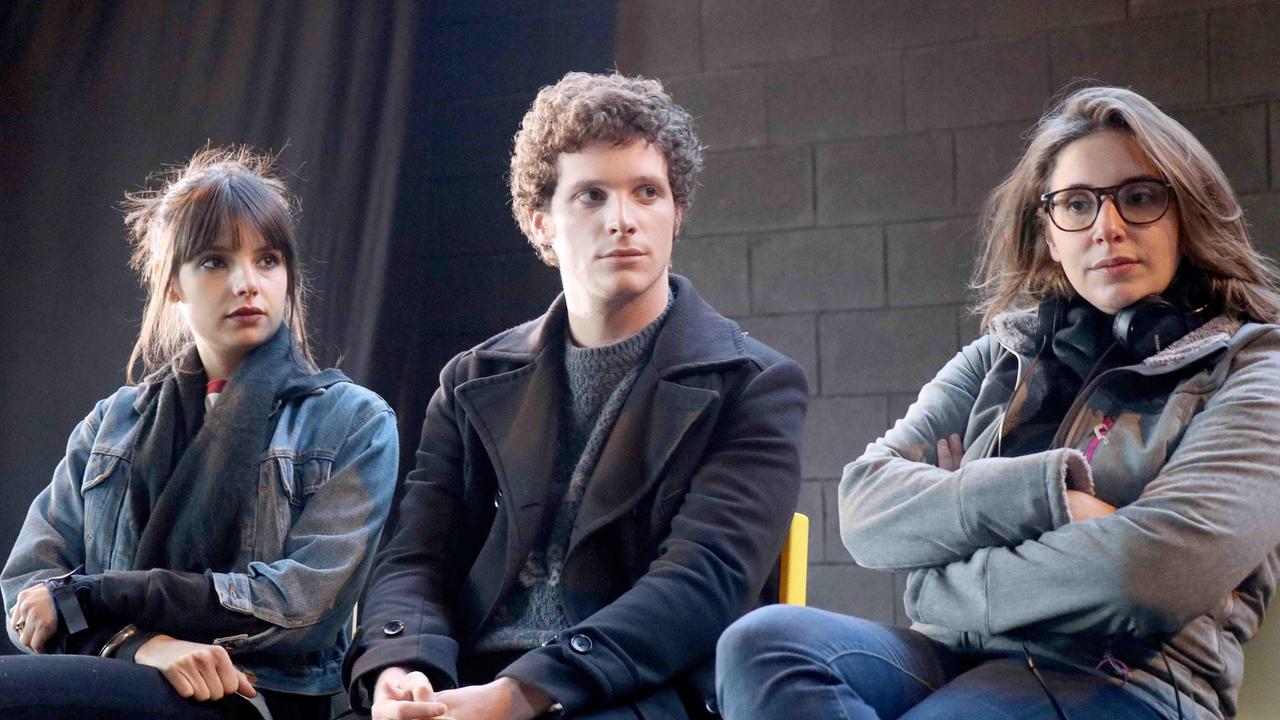 La regista con alcuni protagonisti del film