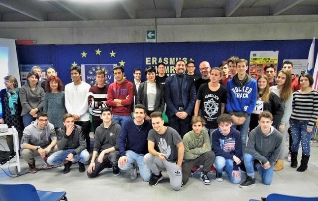 Studenti diventano investigatori 