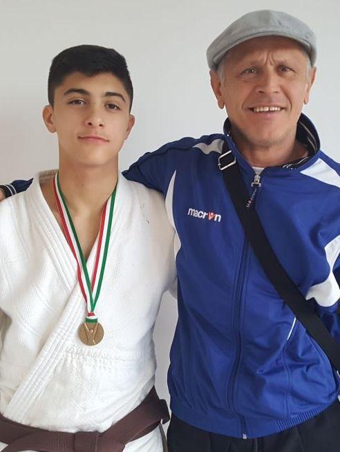 Marco Battino sul podio a Ostia ai campionati italiani cadetti