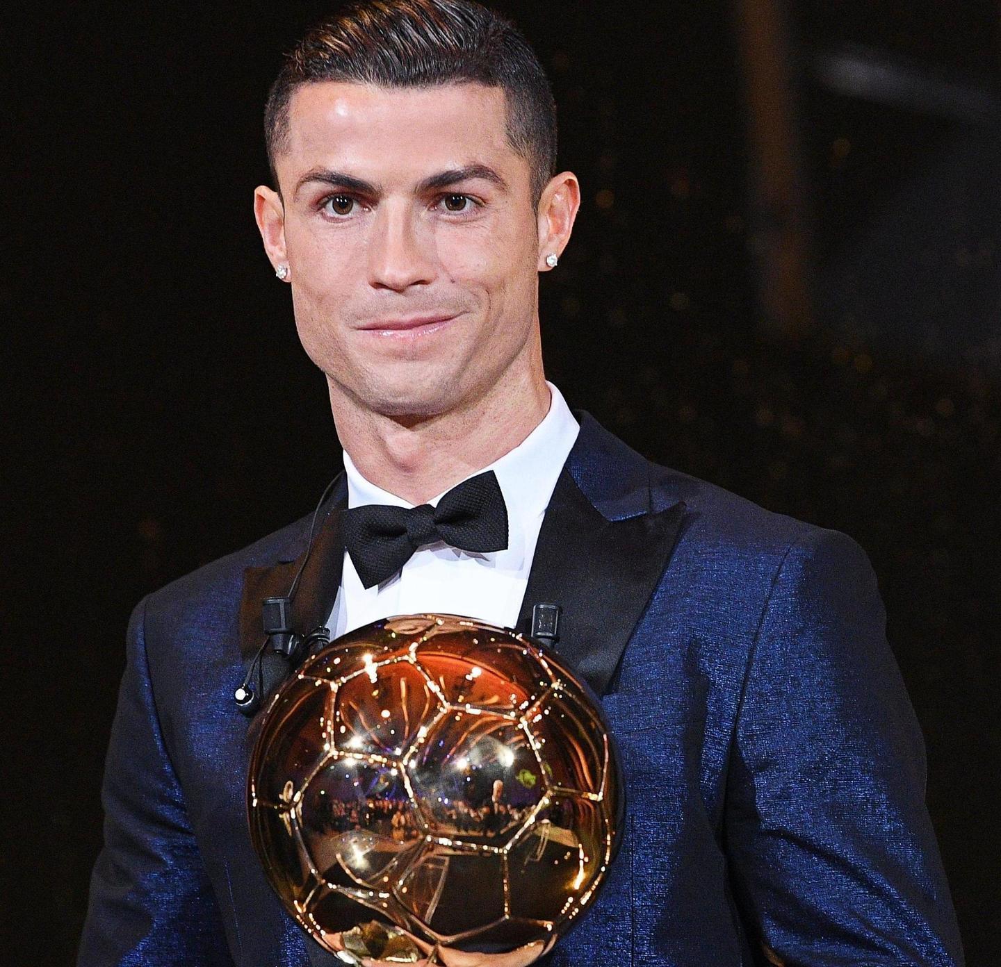 Pallone d’Oro, Cristiano Ronaldo eguaglia Messi