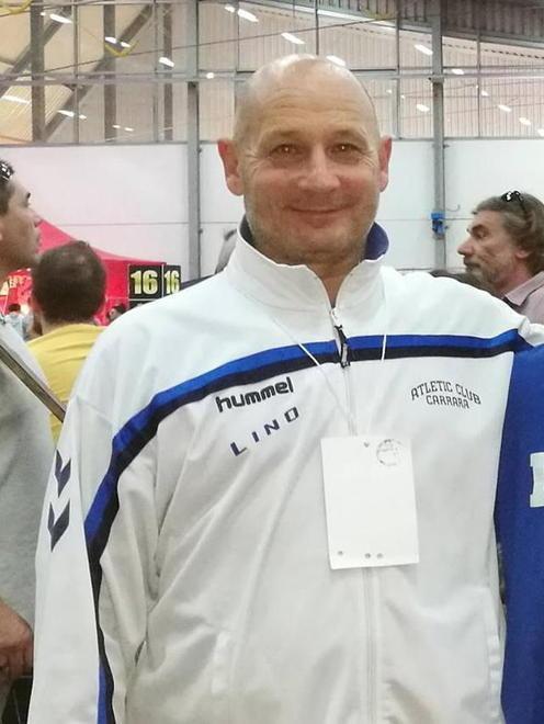 L’Atletic Club Carrara lucida i suoi trofei 