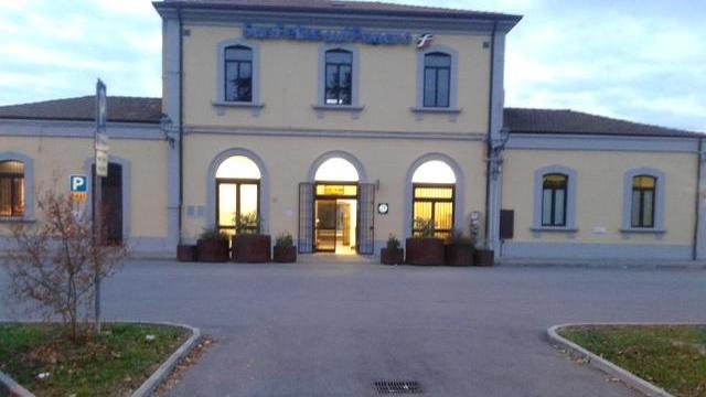Prostitute e stazione Ragazza denuncia: anziani molestatori