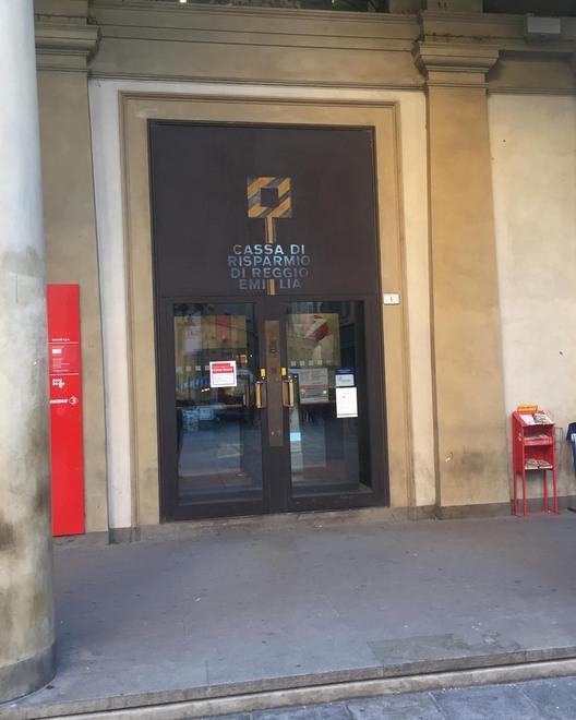 È iniziato il trasloco degli uffici di Unicredit