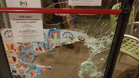 Svaligiato un bar nella notte: danni per oltre 8mila euro