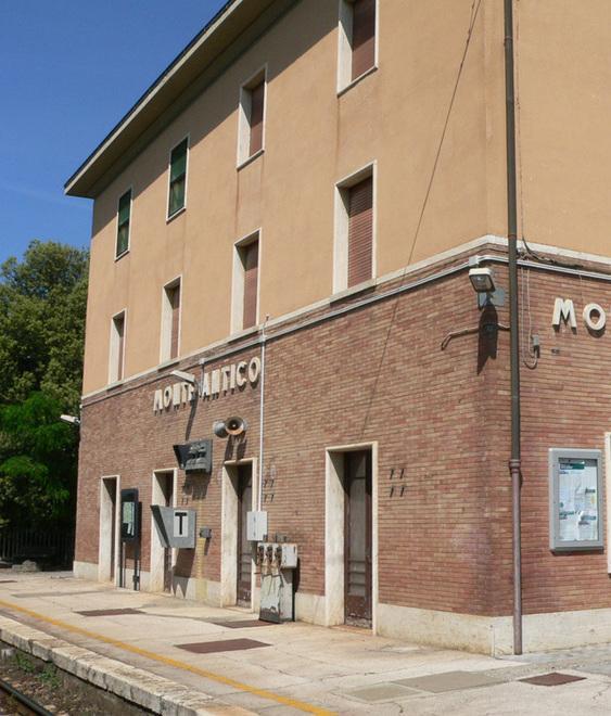 Riapre oggi la ferrovia Festa grande per il treno 
