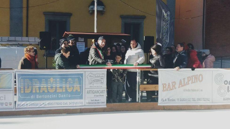 Aperta da ieri la pista di pattinaggio