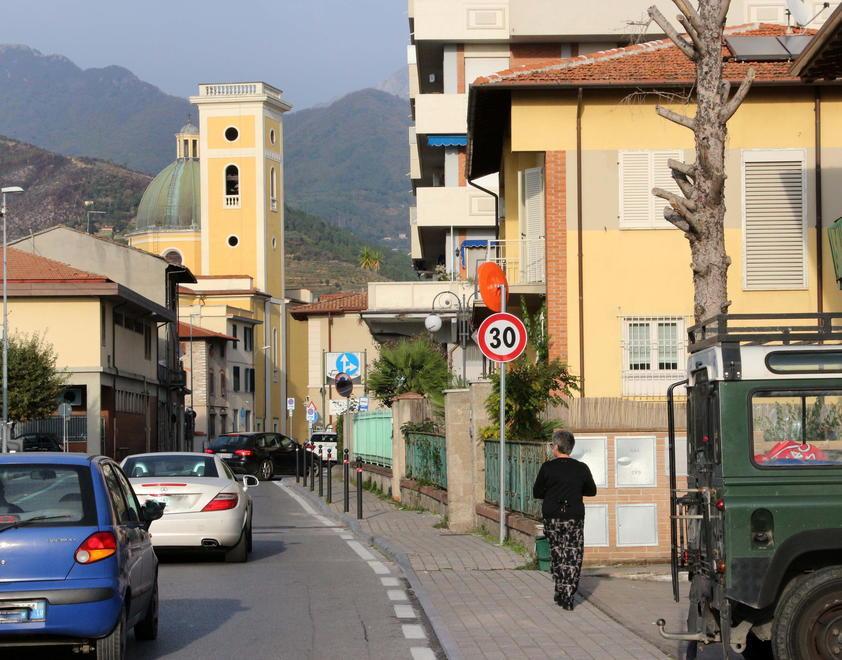 No al passaggio dei tir sulla via Federigi