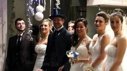 Massa, party di Natale alla galleria Da Vinci con gli sposi in vetrina
