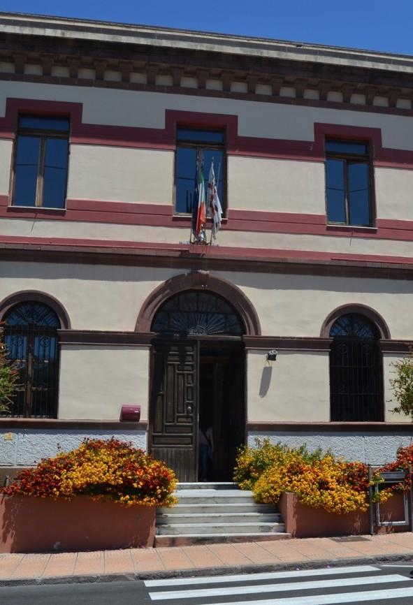 Risparmio energetico al comando dei vigili e nella casa comunale 