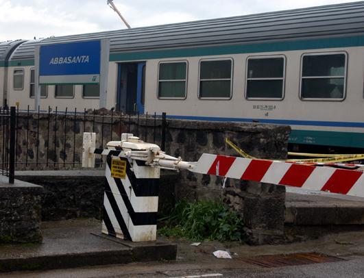 Maltempo, treni fermi a Oristano per scariche elettriche