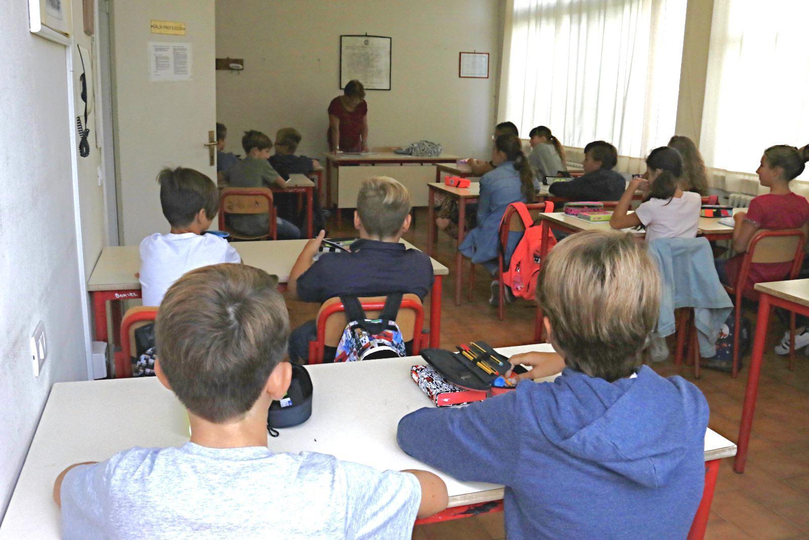 Maltempo, le scuole di Livorno e Collesalvetti riapriranno martedì 12