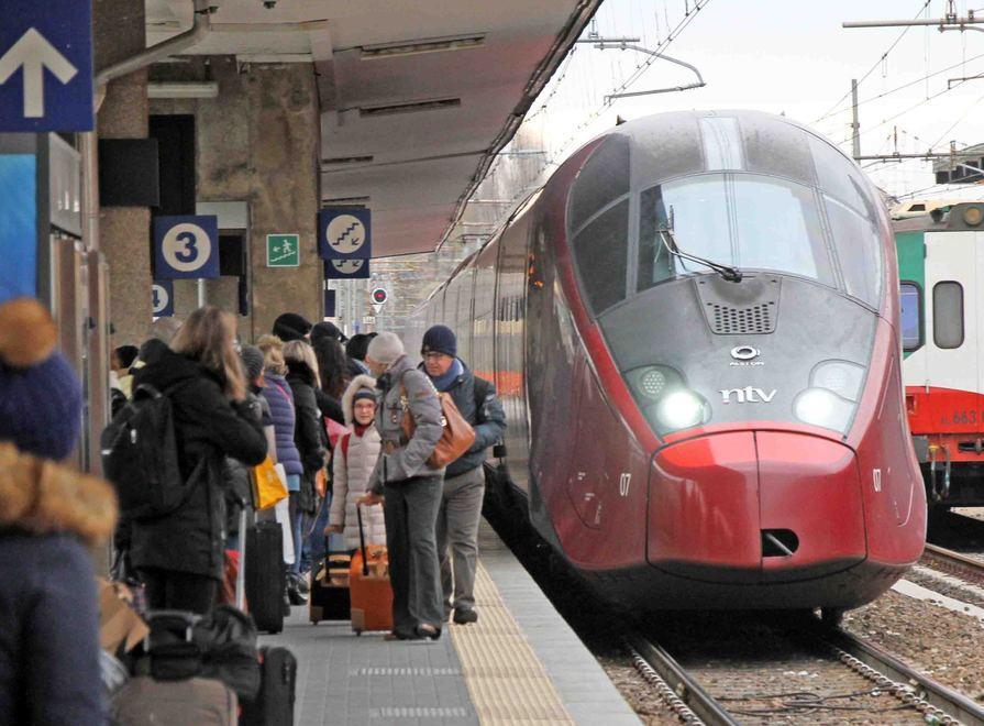 Italo, la riduzione di corse fa arrabbiare i viaggiatori 