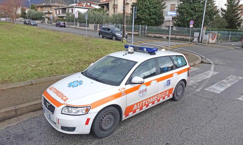 Grave un anziano investito sulle strisce