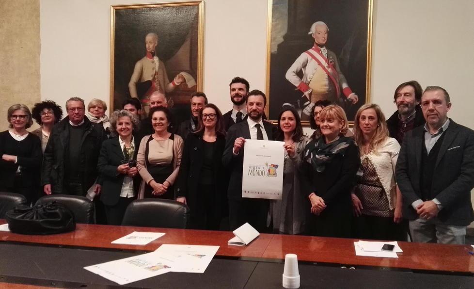 Scuole, raccolta alimentare boom 
