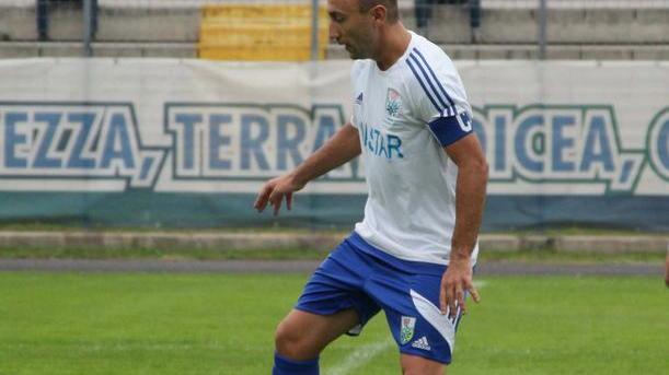 Lucarelli: dedico il gol alla mamma e a papà Cristiano