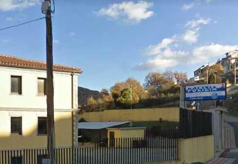 Botte e violenze in casa: marito in cella 