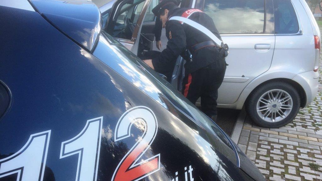 Maxifurto in Comune: scoperti gli autori e ritrovata l'auto rubata