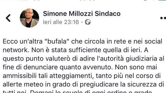 Sindaco vittima di bufale sul web: «Farò denuncia»