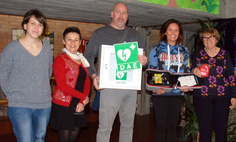 Un defibrillatore per le elementari