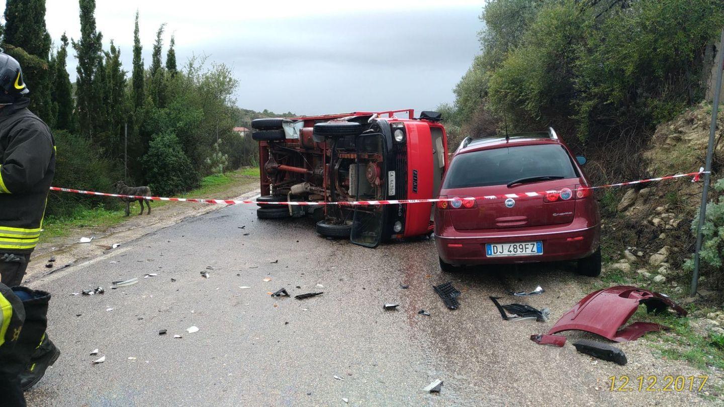 Scontro auto-camion tra Sassari e Sorso 