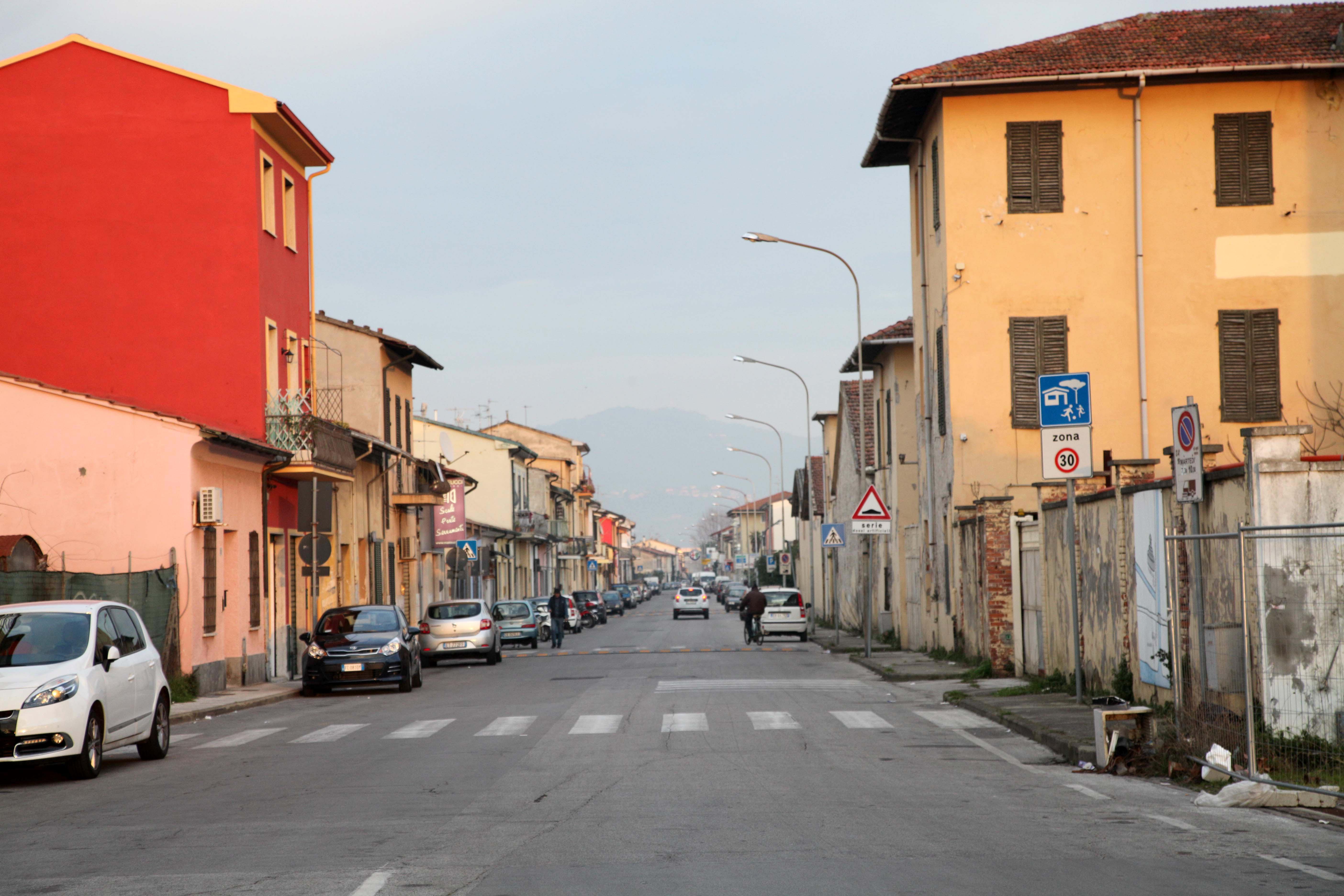 La via di Montramito a Viareggio