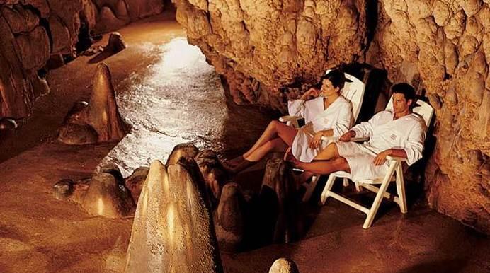 Ecco la migliore grotta termale naturale del mondo