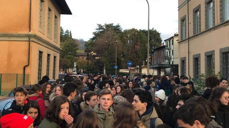 Le aule sono ancora fredde secondo giorno di protesta