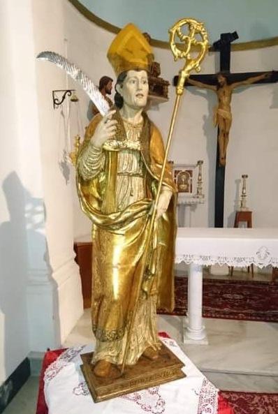 Fedeli in festa per il restauro della statua di San Demetrio