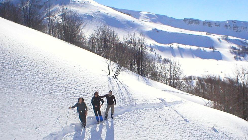 Ciaspolate ed escursioni: alla scoperta delle bellezze dell'Appennino