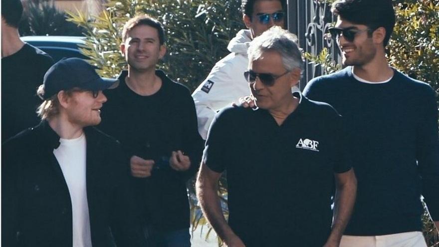 Ed Sheeran ospite a casa Bocelli a Forte dei Marmi per una canzone