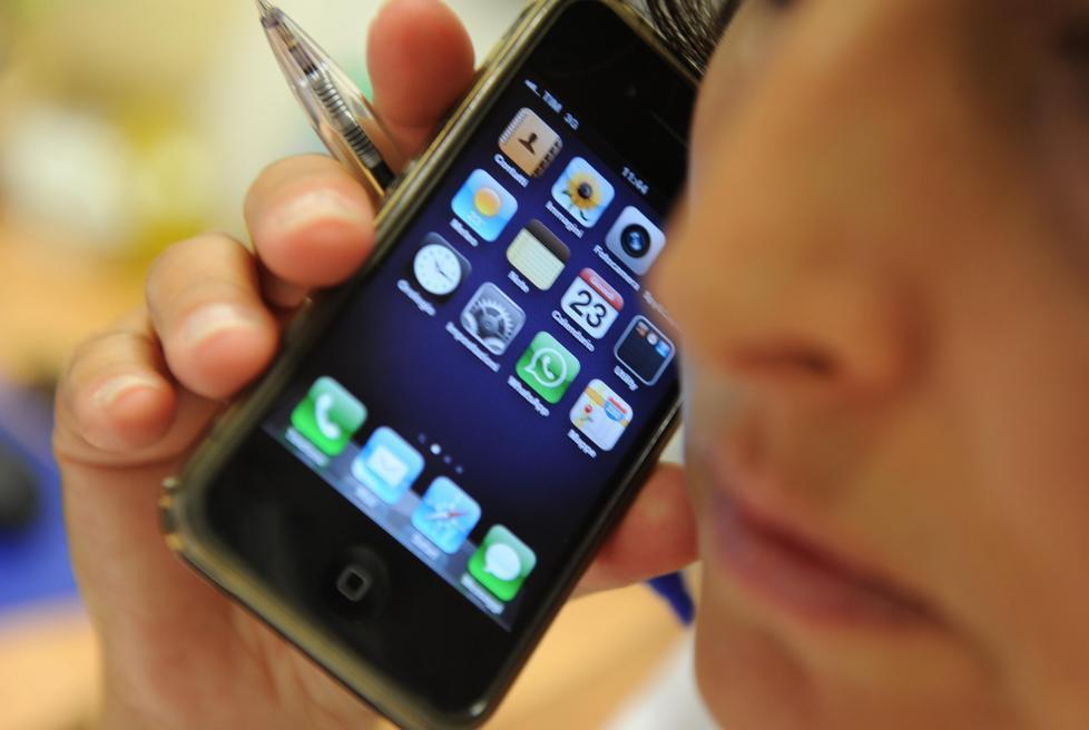 Ritornano i divieti di sosta Giorni e orari sul cellulare