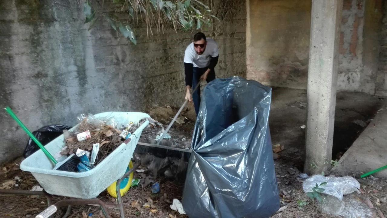 Pulizia e restauto di un fondo in disuso al Cep