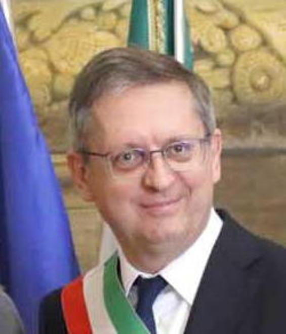L’appello di Filippeschi in tv: «Serve unità»