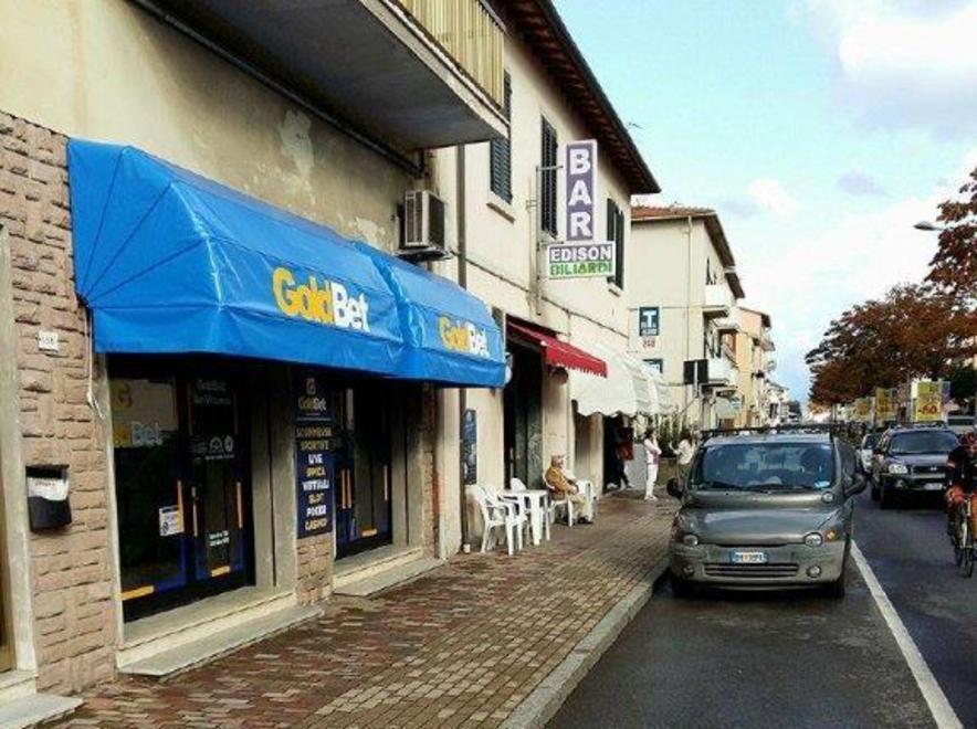 «Due sale slot in barba ai luoghi sensibili» 