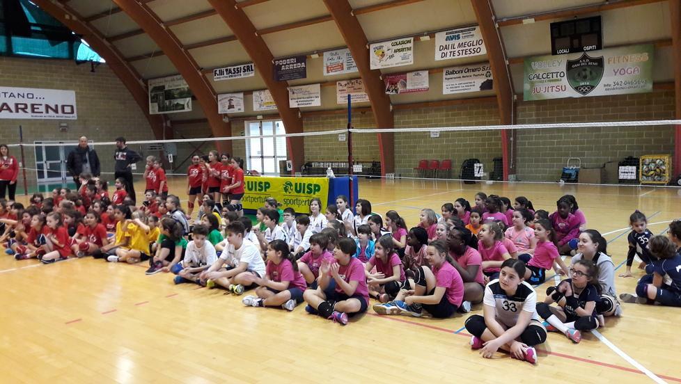 Tutti in campo per Stefania 