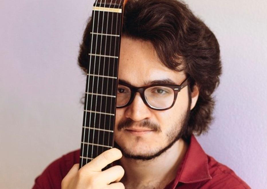 Giacomo Bigoni presenta il suo disco omaggio a Dyens 