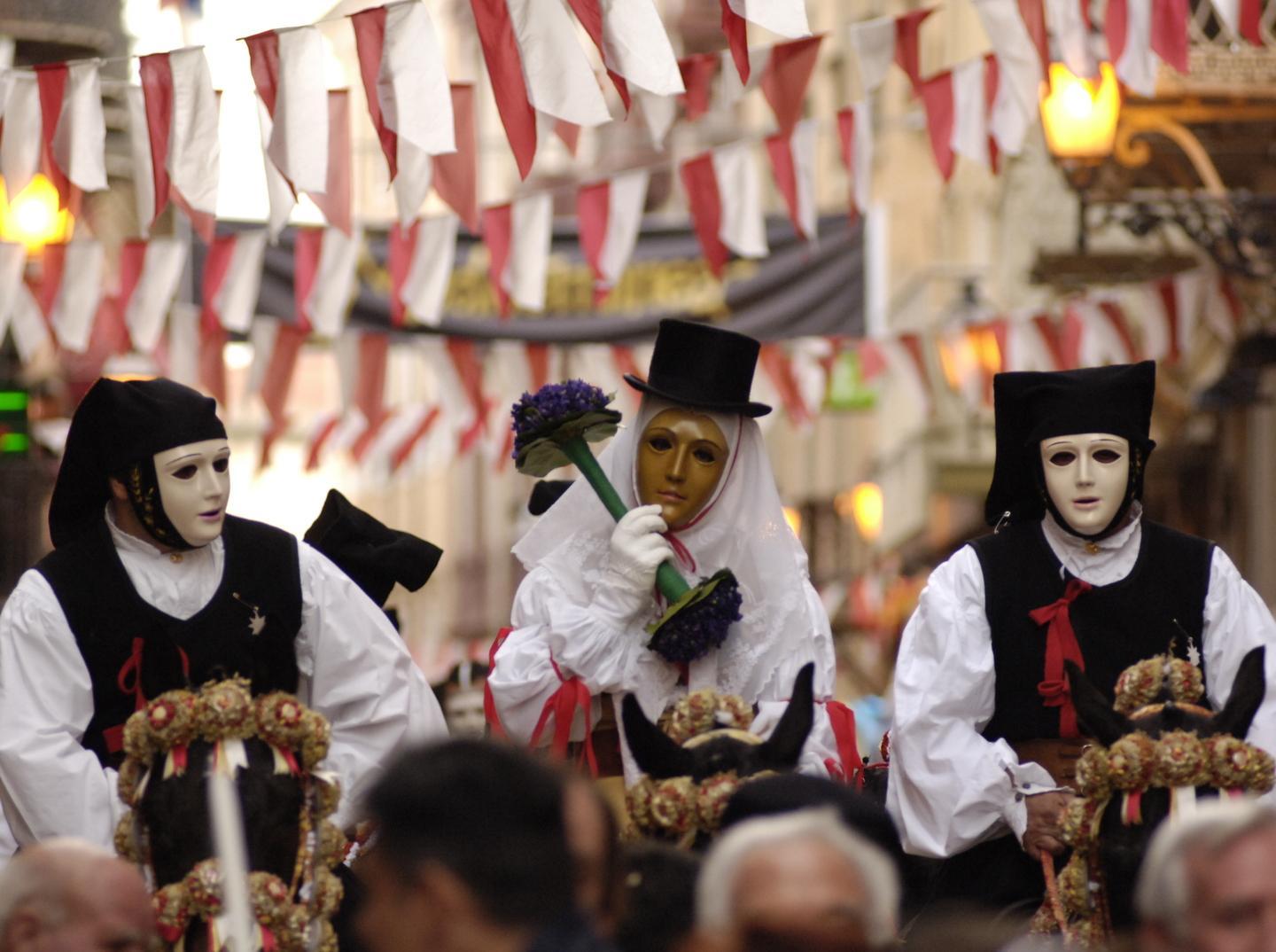Sartiglia, antidoping e alcoltest: l’obbligo è per tutti i cavalieri 