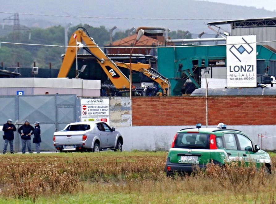 Inchiesta sui rifiuti: tre minuti di cura e l’immondizia diventava innocua 