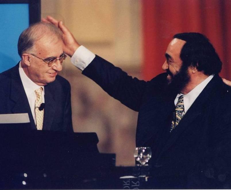 Modena, Leone Magiera "Vivere di musica? Fu quasi una sfida insieme a Luciano Pavarotti" 