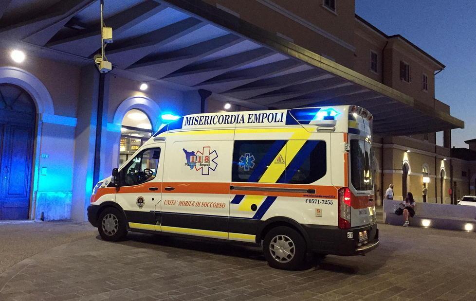 Lite tra clochard, accoltellato alla stazione 