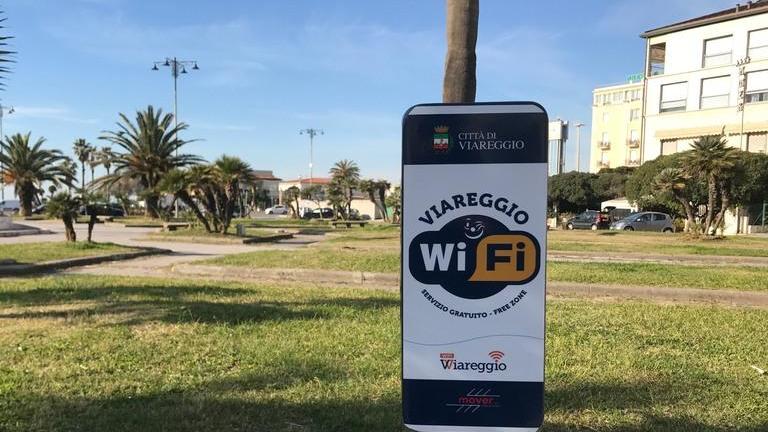 La Versilia del wi-fi è ancora a due velocità